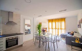 New Apartamento centro de Torremolinos con Parking